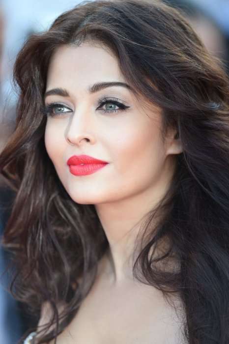 aishwarya attractive female celebrities