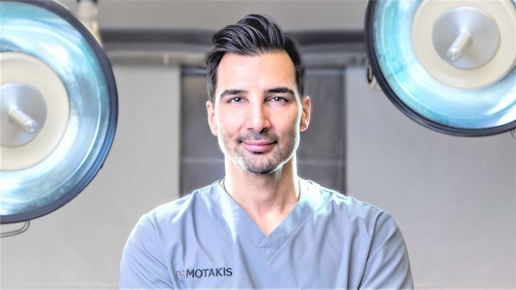 Most Handsome Doctors You May Love To Get Treatments