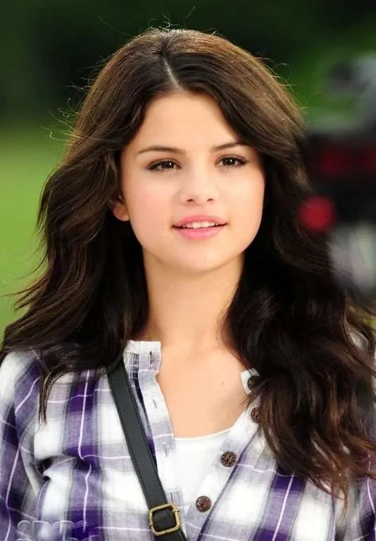 selena gomez beautiful photos