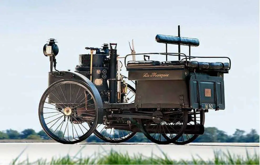 De Dion La Marquise The World's Oldest Running Car Sold for $4.62 Million 7