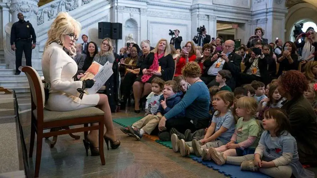 Story Behind Dolly Parton's 100 Millionth Book Dedication Ceremony