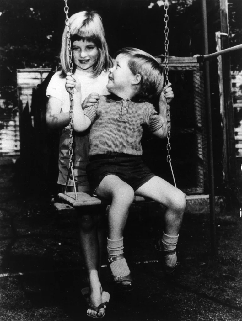 Princess Diana's Precious Childhood Photographs Will Give You a Huge Smile Shutterbulky.com