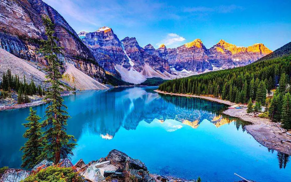 best places to travel in canada