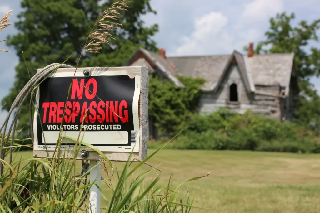 Canada's Most Photographed Guyitt House: Only few Months remains to Visit