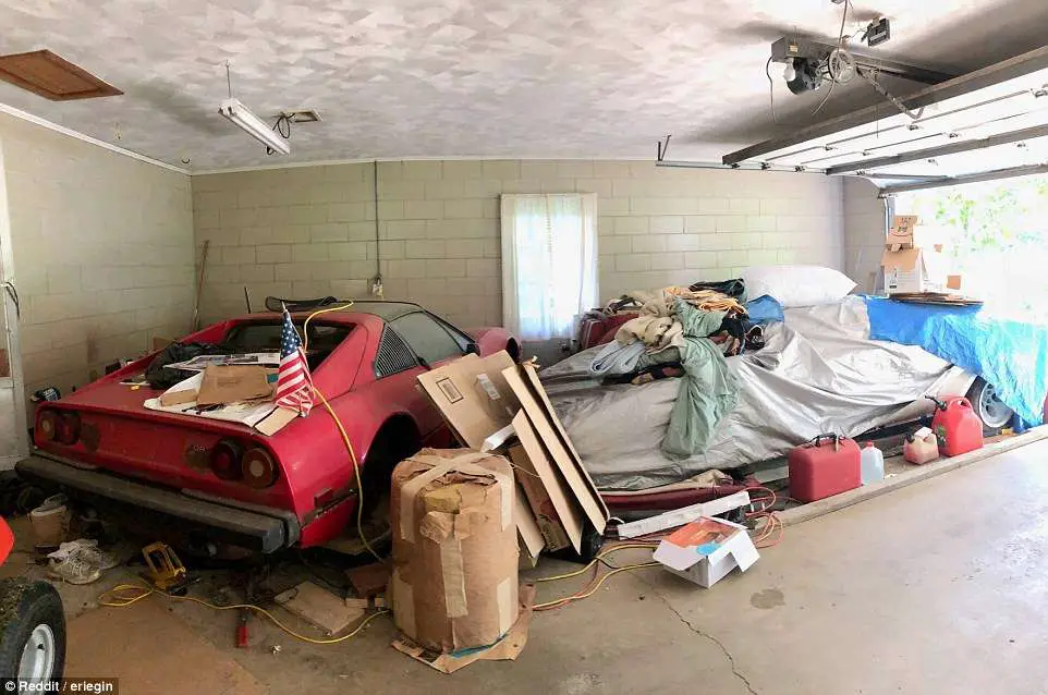 1981 Lamborghini-Countach-and-Ferrari-308-in-her-Grandmas-garage
barn find 