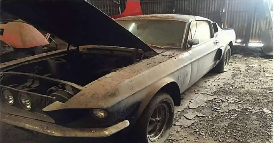 barn find cars feature