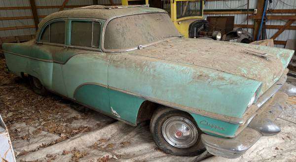 1955 Packard Super Clipper