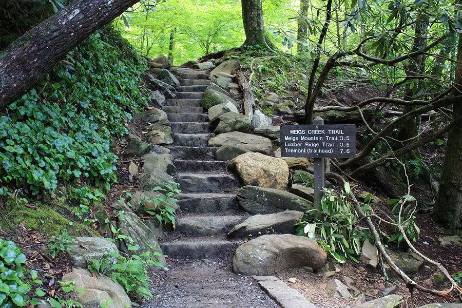 3 Ways To Hike Via Indian Grave Gap Trail