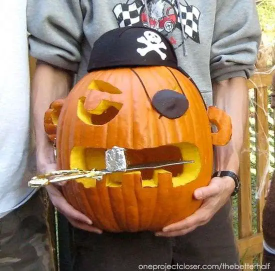 Dashing Pirate Pumpkin
