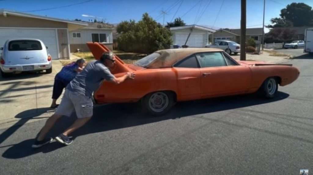 1970 Plymouth Superbird shutterbulky.com