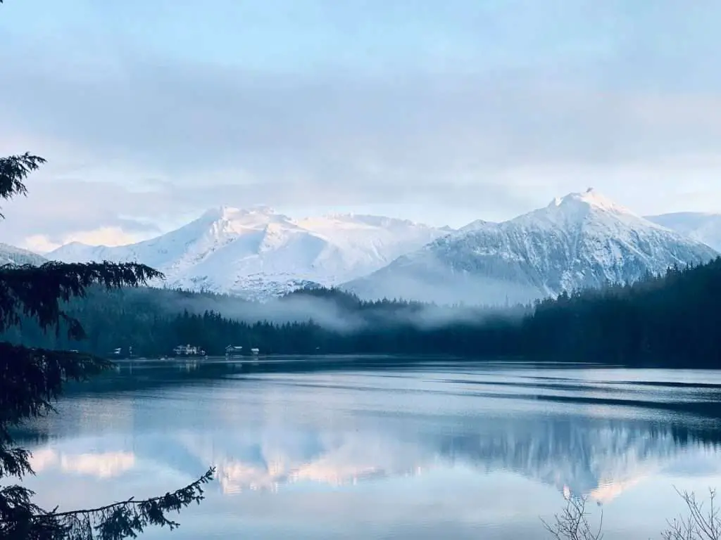 From Dogs Sledding to Glacier Hiking: Explore Alaska’s Wilderness