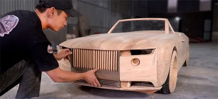 man-builds-wooden-rolls-royce-boat-tail 1